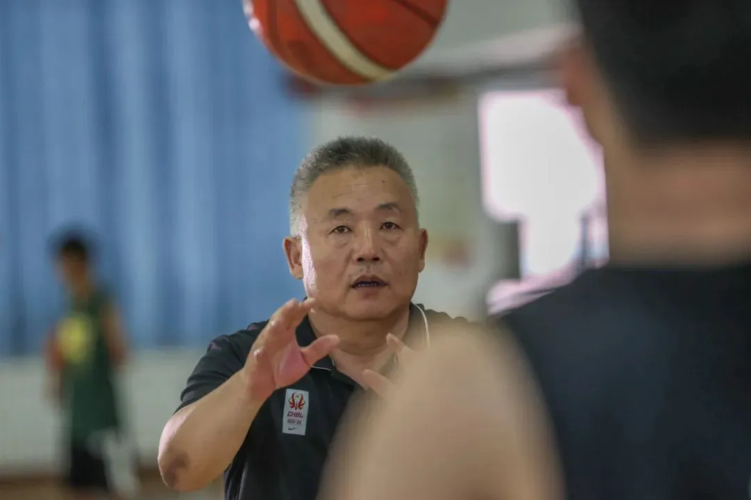 如何通过定期评估提升篮球进步效果?_1